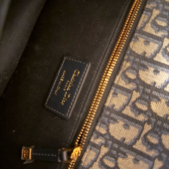 Dior 30 Montaigne Oblique Bag - Picture 8 of 10